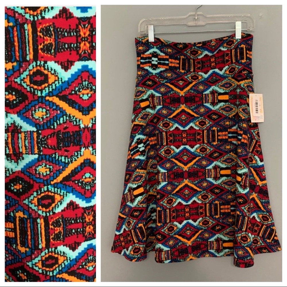 2/$22✨ lularoe Azure multi colored patterned skirt